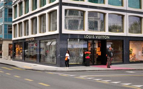 prix sac louis vuitton geneve|louis vuitton geneve store.